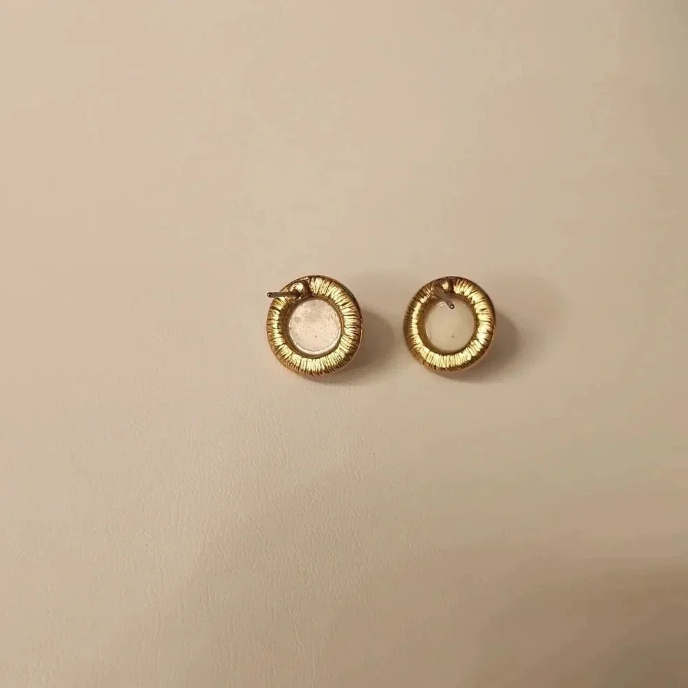 Betsy Johnson Love Fashion Pearl Stud Earrings - Picture 3 of 3